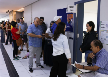 Eleição presidencial no Brasil repercute na imprensa global como divisor de águas regional