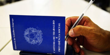 Emenda Constitucional 141 extingue escala 6x1 e estabelece nova jornada de 40 horas semanais