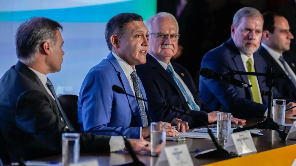 Kassio Nunes Marques descarta interferência estrangeira no primeiro turno das eleições