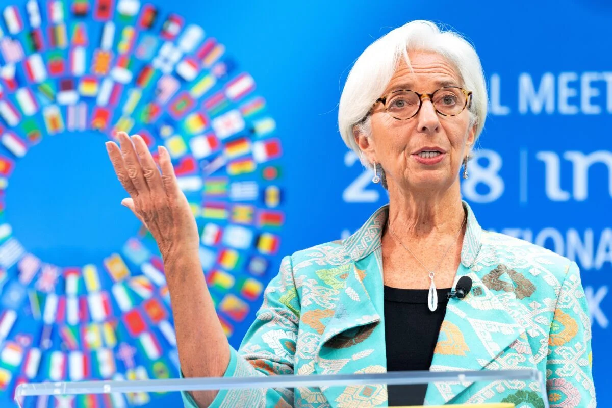 Lagarde antecipa saída do BCE e abre disputa de poder na Europa sob tensão econômica