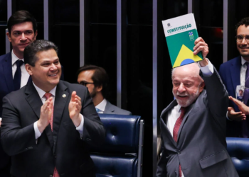 Lula defende fim da escala 6x1 e rejeita argumento de que descanso causa quebra de empresas