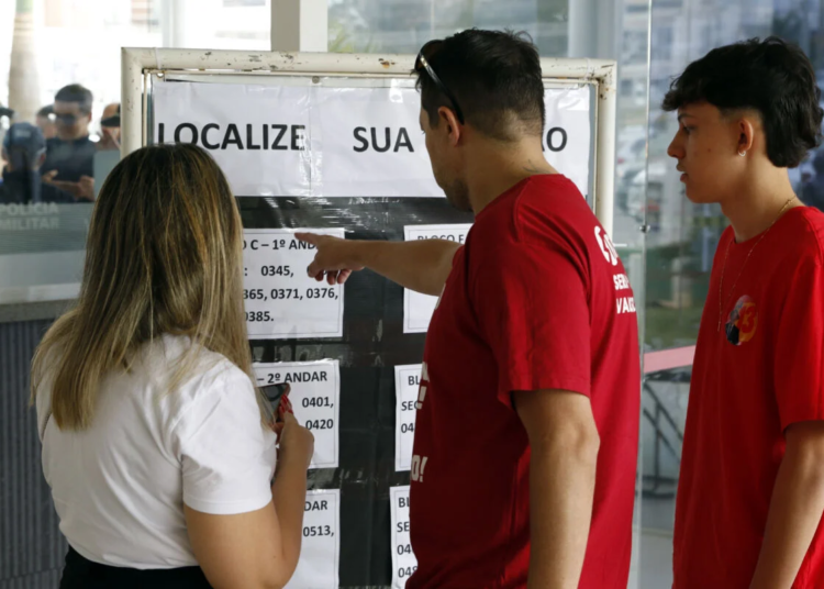Mudança de zona eleitoral atinge 130 mil eleitores em 22 estados no 2º turno de 2026