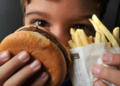 OMS estabelece diretrizes inéditas para conter o avanço da obesidade juvenil no mundo