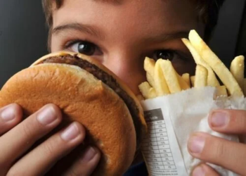 OMS estabelece diretrizes inéditas para conter o avanço da obesidade juvenil no mundo