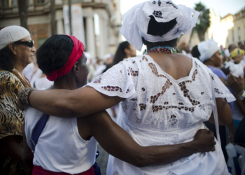 Ondas de intolerância religiosa em diversas regiões do Brasil mobilizam investigações da PF