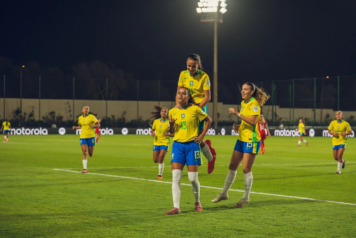 Seleção brasileira feminina supera a Polônia nos pênaltis no Mundial Sub-17