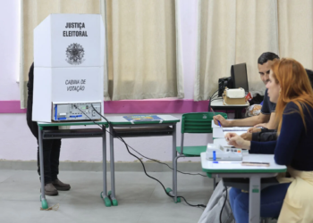 TRE-SP confirma adoção do novo horário de votação após decisão do ministro Cristiano Zanin